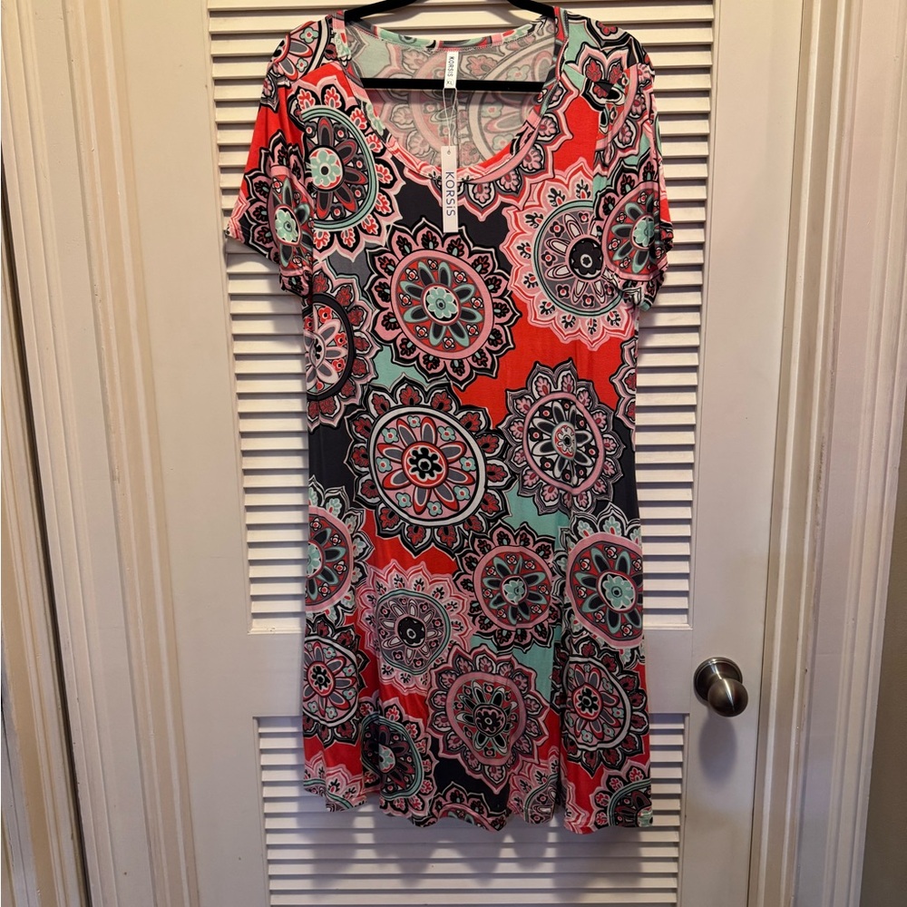 Floral Patterned Mini Dress - Red, Pink, Black
